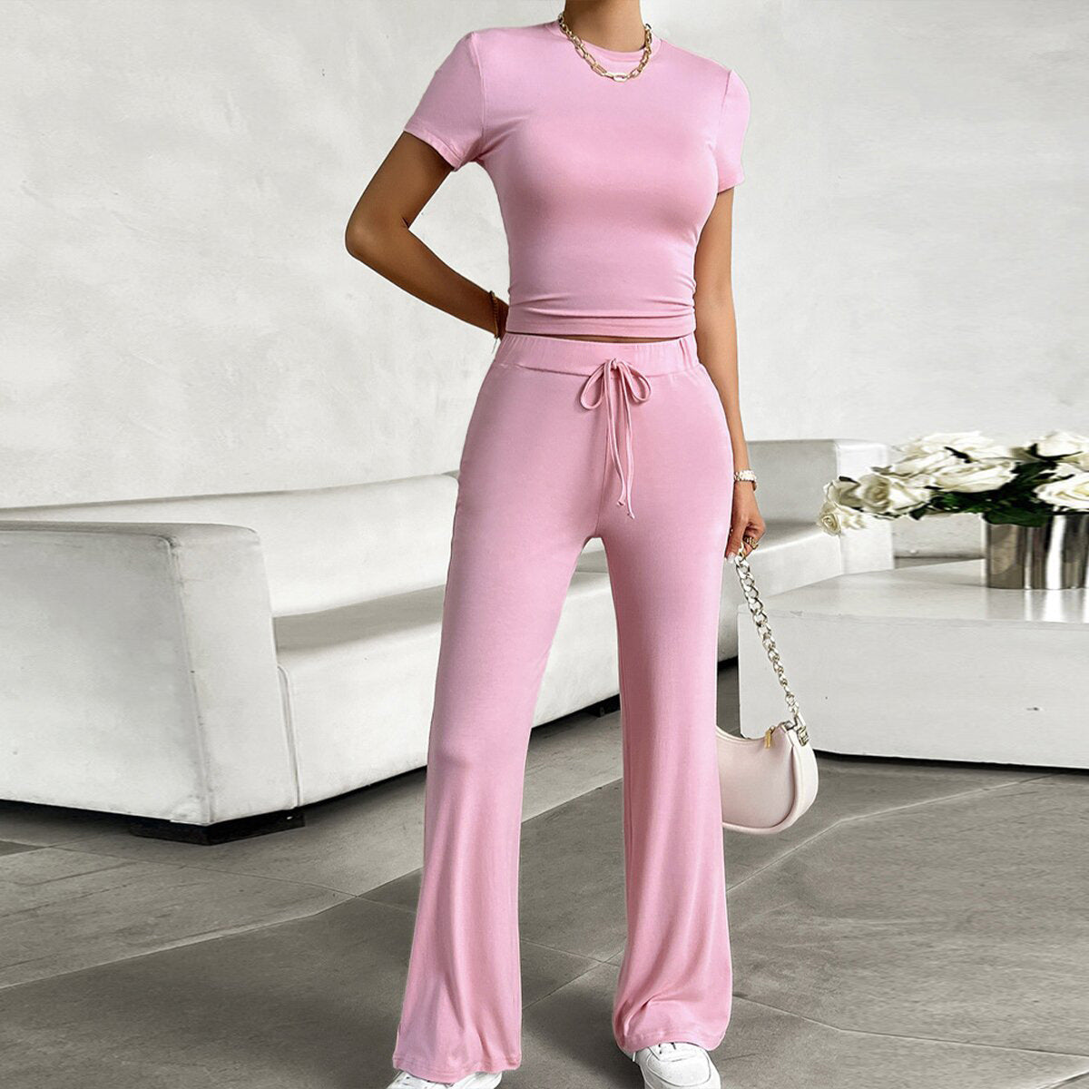 Casual and stylish sportswear two-piece set